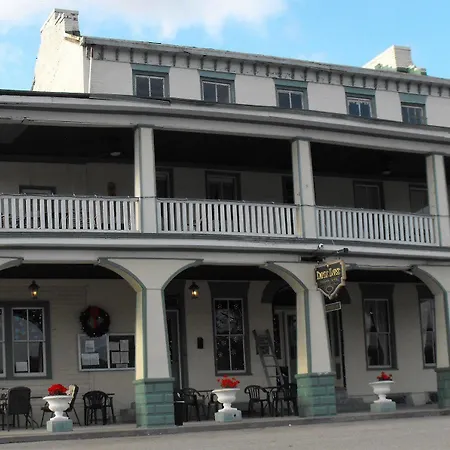 Empire House Hotel